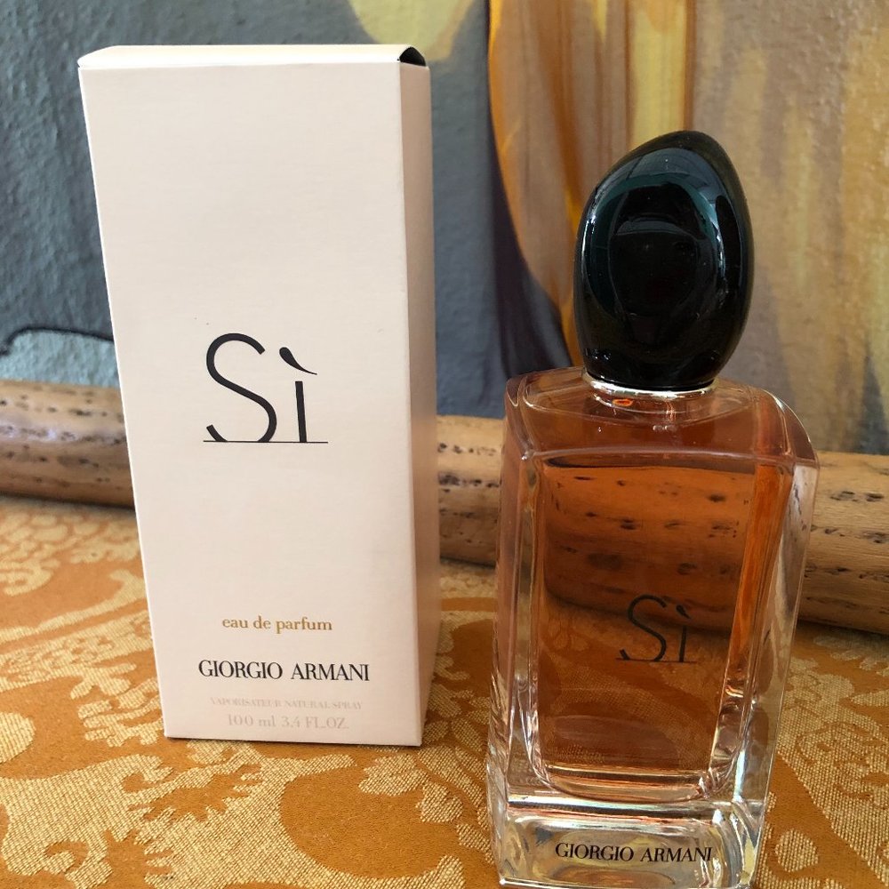 Si eau de parfum 3.4 fl oz / 100ml Spray for WOMEN by GIORGIO ARMANI -New w/ box